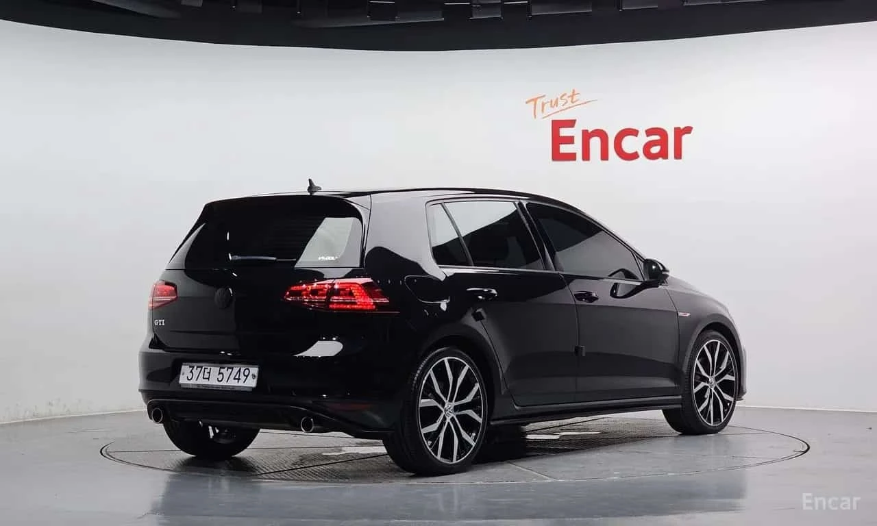VW Golf * 2.0 GTI Extreme Edition * ЦЕНА ДО БГ, снимка 2 - Автомобили и джипове - 55738904