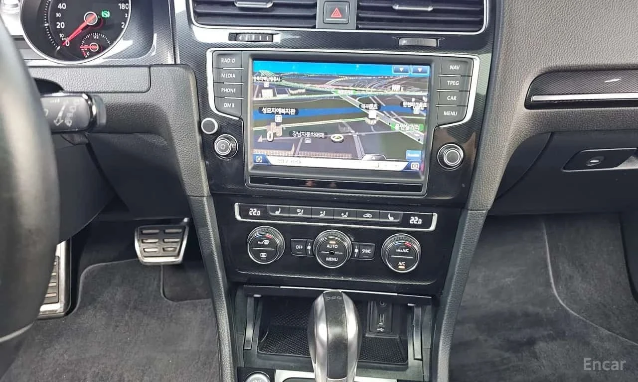 VW Golf * 2.0 GTI Extreme Edition * ЦЕНА ДО БГ, снимка 13 - Автомобили и джипове - 55738904
