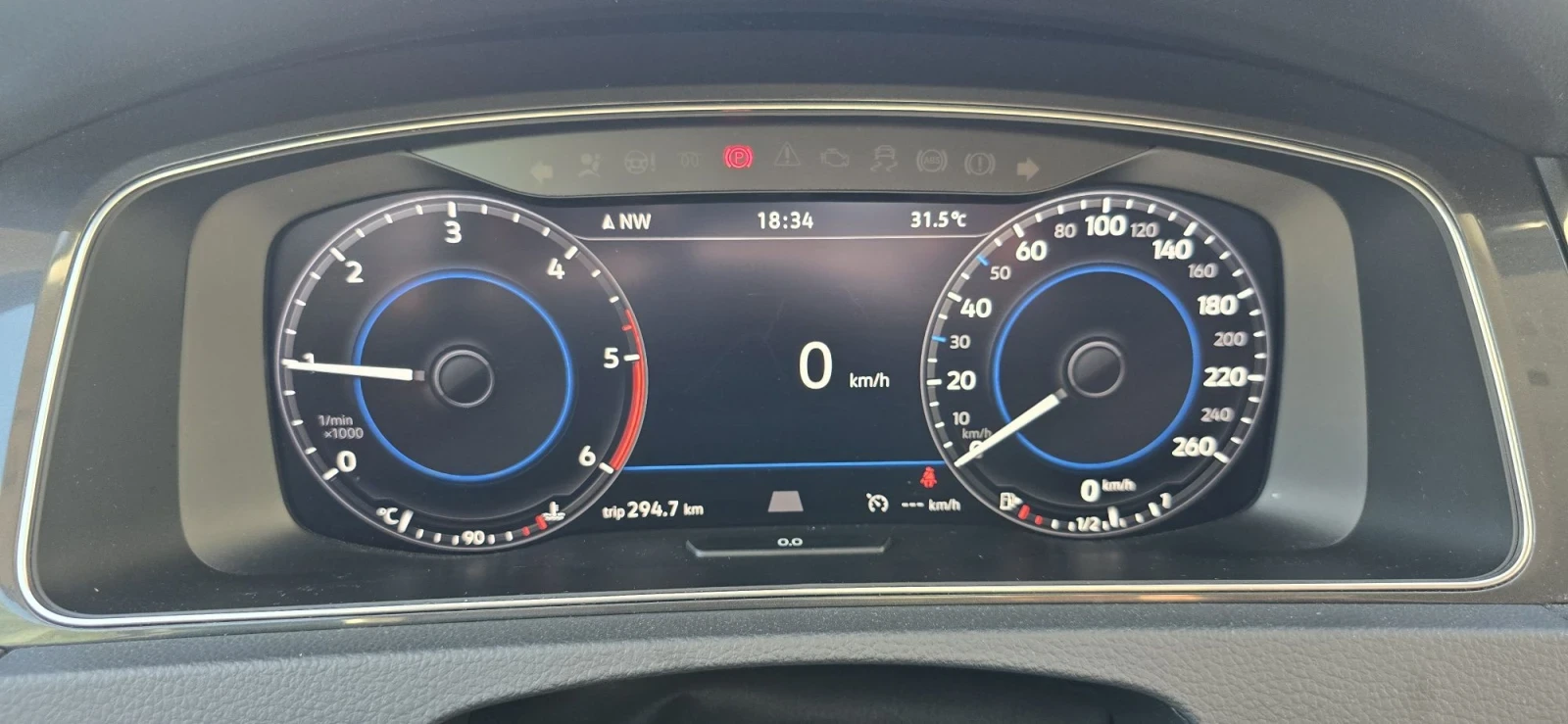 VW Golf R Line, снимка 11 - Автомобили и джипове - 55749095
