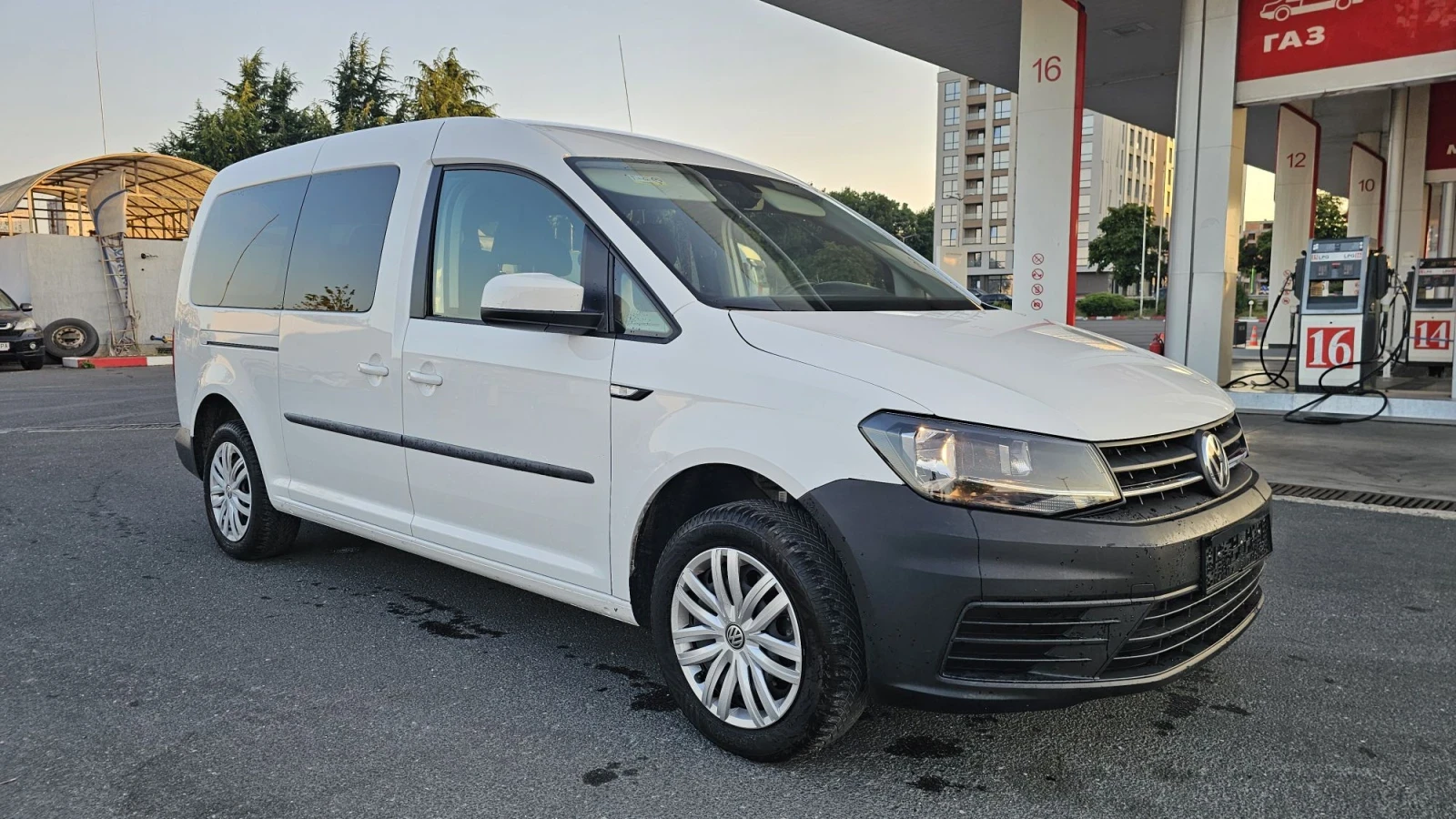 VW Caddy MAXI - 7 места 