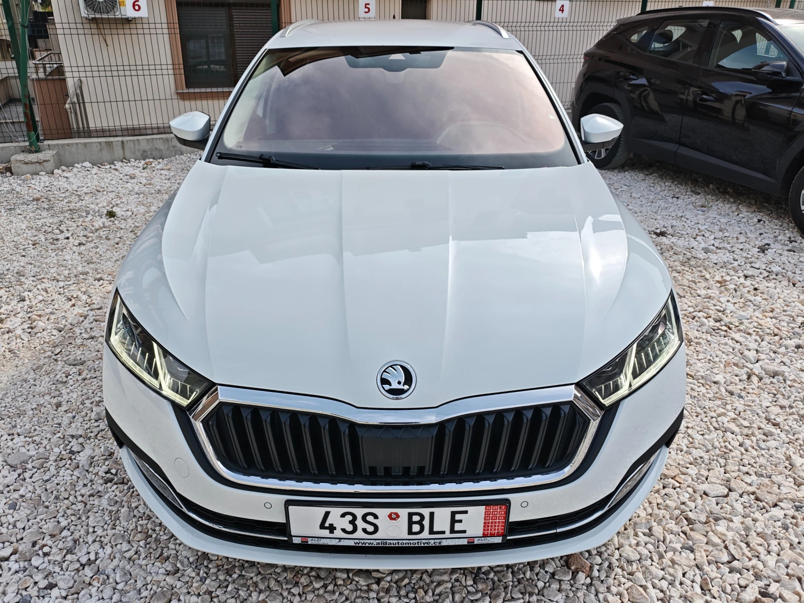 Skoda Octavia Skoda Octavia - 2.0 Tdi DSG Style Plu | Mobile.bg � ����������� 2
