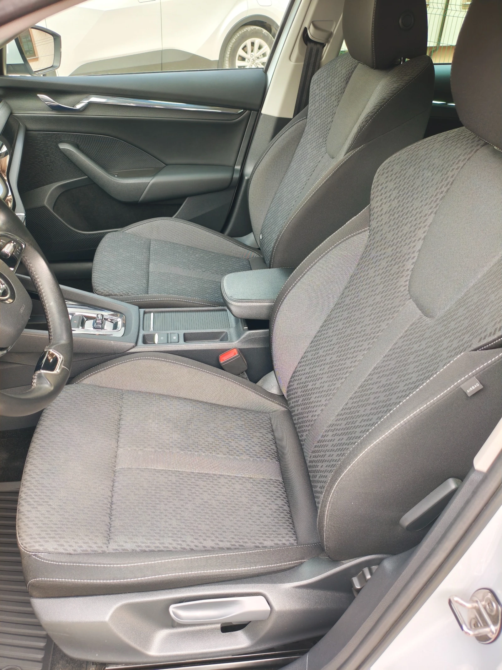 Skoda Octavia Skoda Octavia - 2.0 Tdi DSG Style Plu | Mobile.bg � ����������� 9