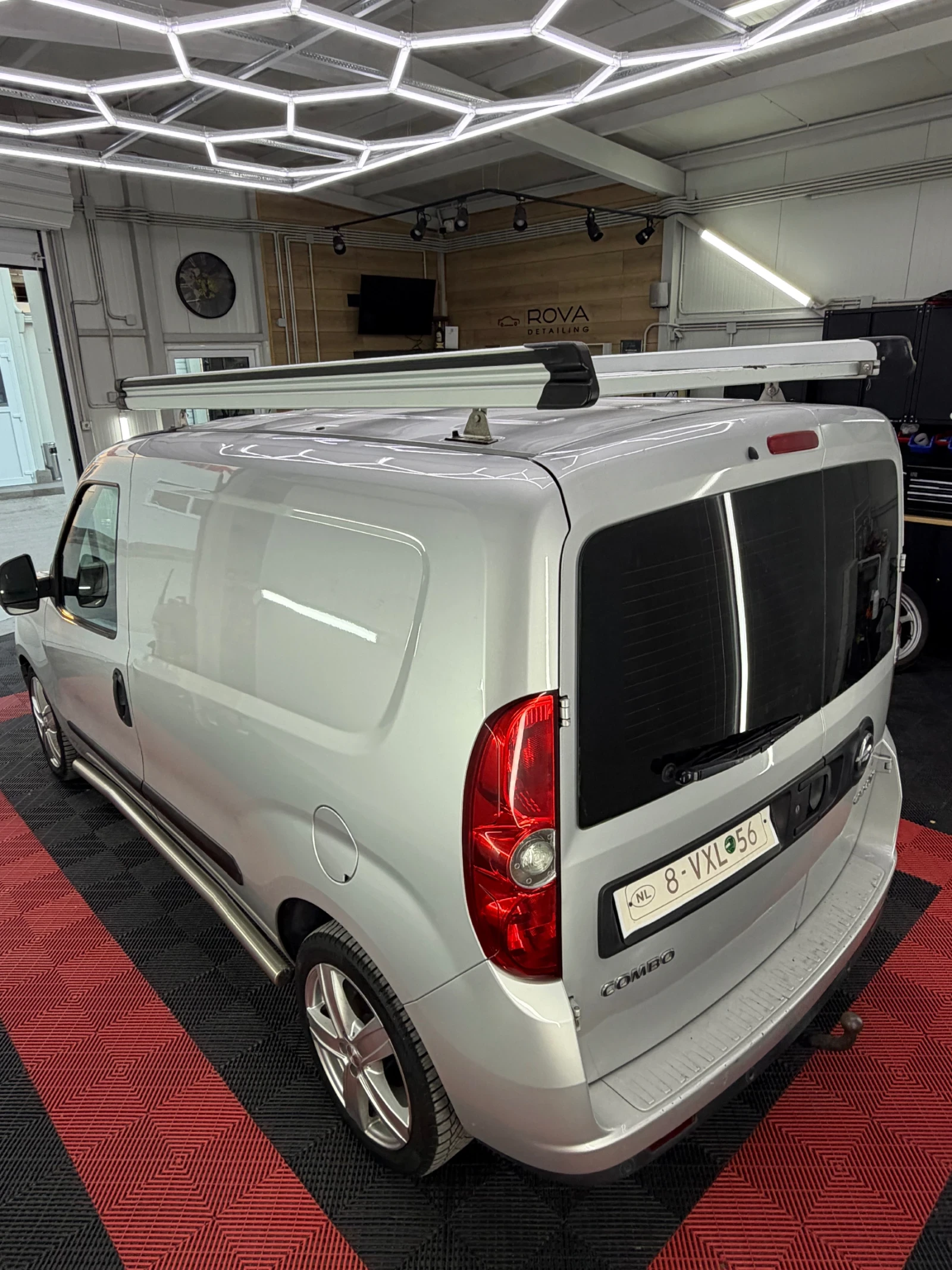Opel Combo 1.3D 90кс 2012, снимка 4 - Автомобили и джипове - 56600015