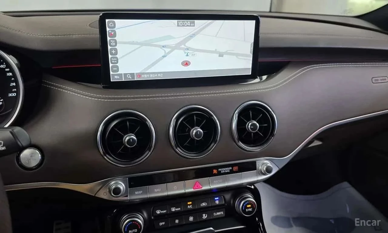 Kia Stinger, снимка 14 - Автомобили и джипове - 56730258