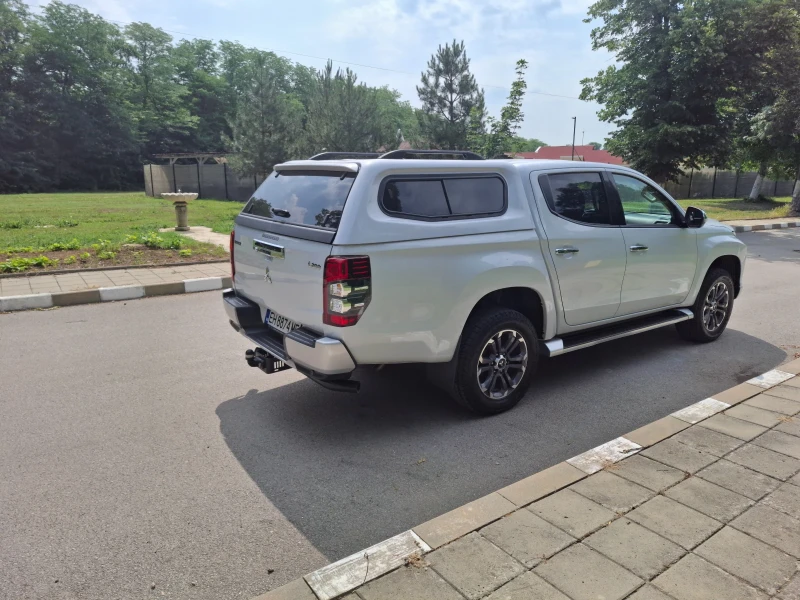 Mitsubishi L200, снимка 5 - Автомобили и джипове - 52014436