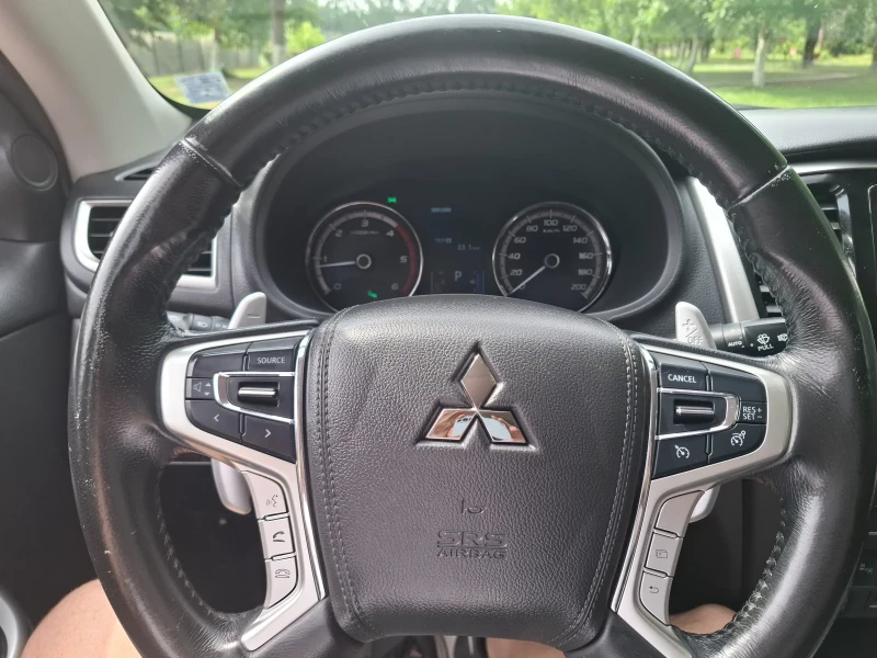 Mitsubishi L200, снимка 17 - Автомобили и джипове - 52014436