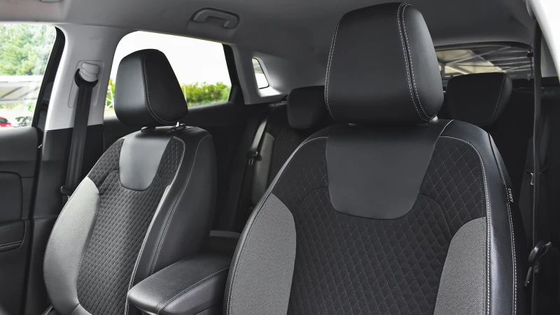 Opel Grandland X 1.6 Turbo Innovation Plug-in Hybrid4 4x4 Automatic, снимка 10 - Автомобили и джипове - 51499156