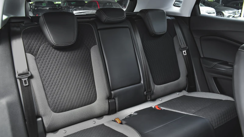 Opel Grandland X 1.6 Turbo Innovation Plug-in Hybrid4 4x4 Automatic, снимка 11 - Автомобили и джипове - 51499156