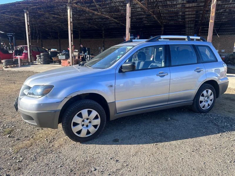 Mitsubishi Outlander 2.0 136к.с НА ЧАСТИ, снимка 2 - Автомобили и джипове - 52121556