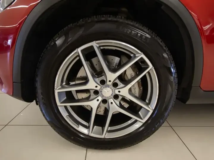 Mercedes-Benz GLC 300 AMG LINE/PANO/KEYLESS/LANE ASSIST - изображение 7