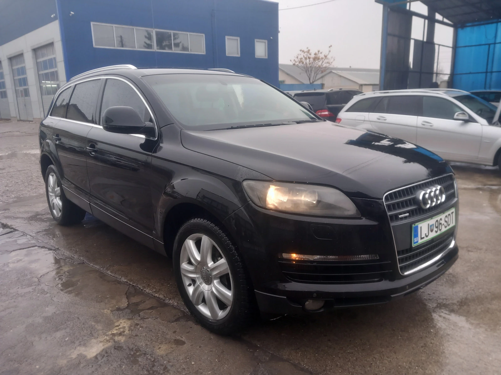 Audi Q7 3, 0тди обслужено нови вериги на пружиние  - изображение 7