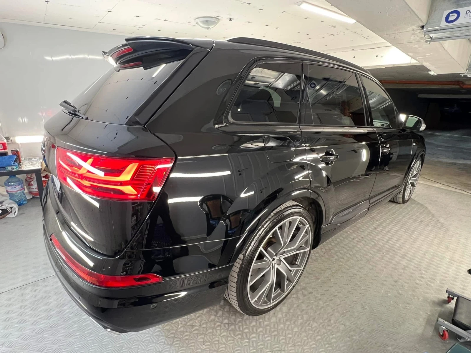 Audi SQ7 Audi SQ7 Matrix V8 6+ 1  - изображение 4