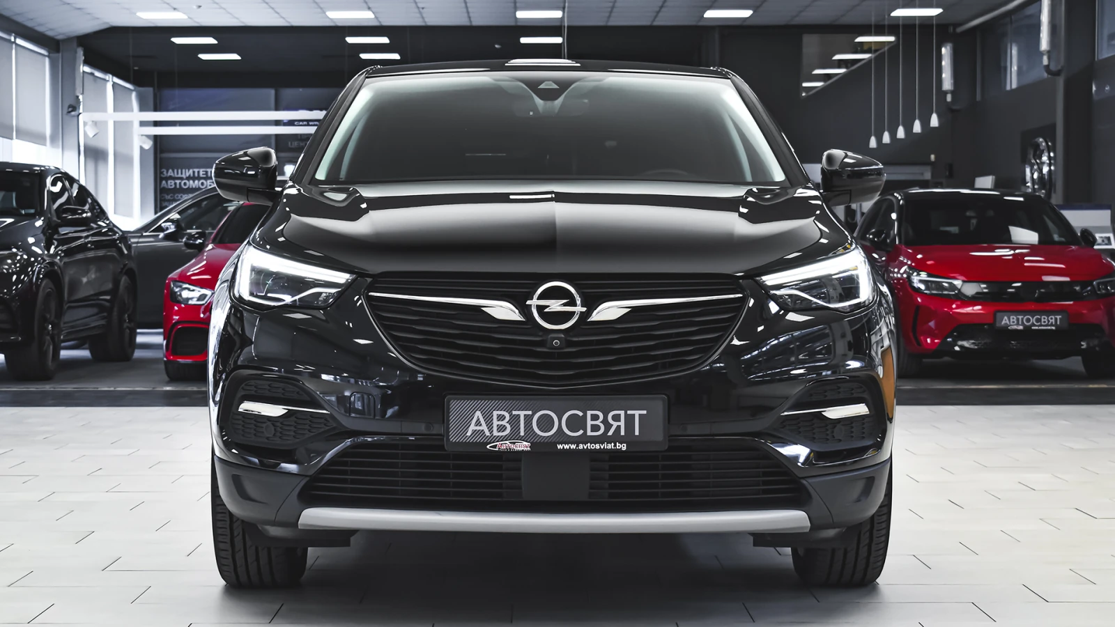 Opel Grandland X 1.6 Turbo Innovation Plug-in Hybrid4 4x4 Automatic - изображение 2