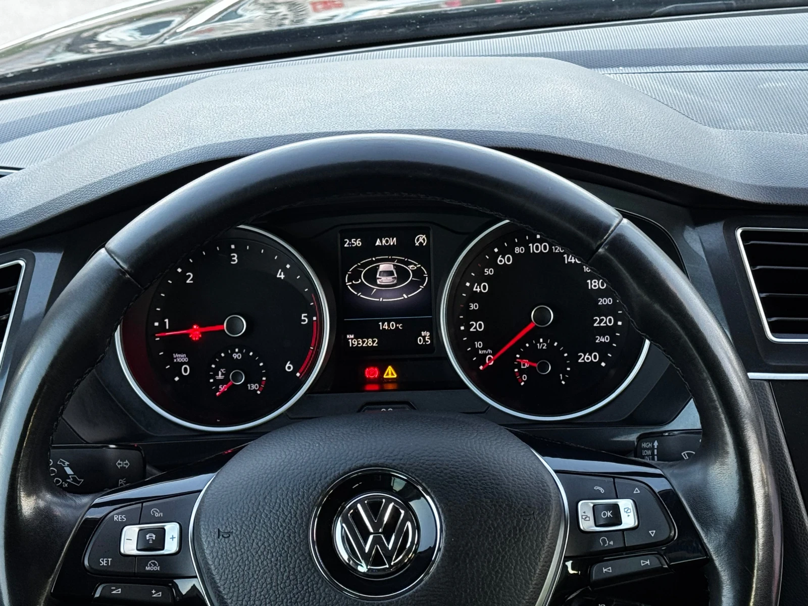 VW Tiguan 1.6TDI  | Mobile.bg   11