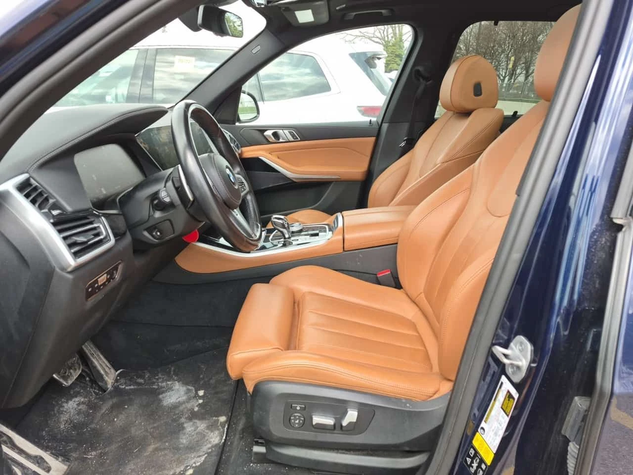 BMW X5 xDrive40i M SPORT/CARFAX/ПАНОРАМА/ДВА КЛЮЧА, снимка 6 - Автомобили и джипове - 54116230