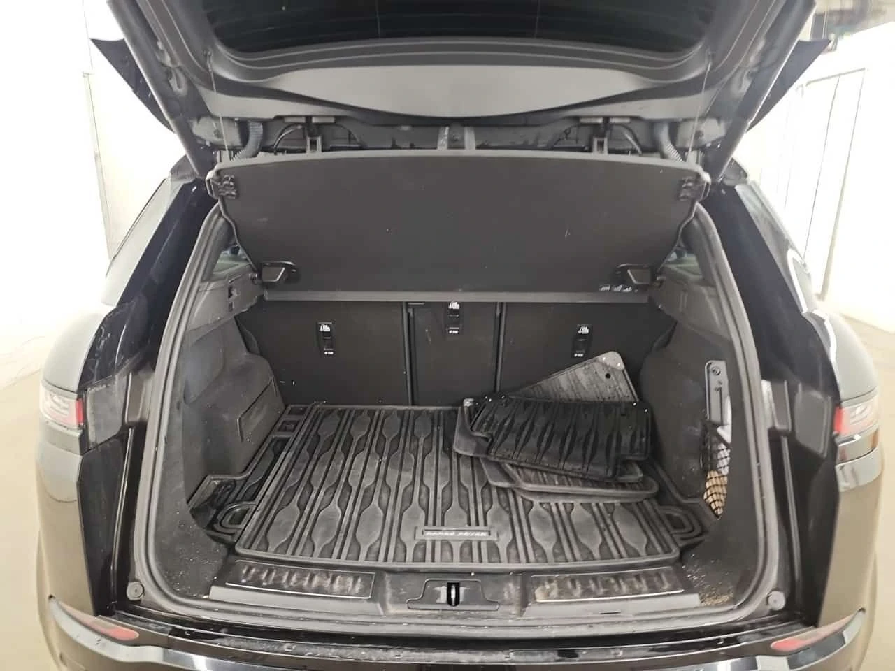 Land Rover Range Rover Evoque R DYNAMIC SE  CARFAX, снимка 14 - Автомобили и джипове - 54319694