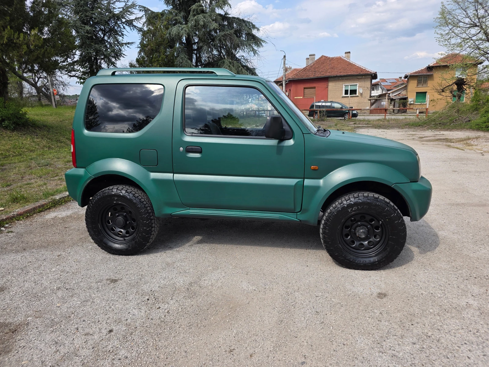 Suzuki Jimny, снимка 2 - Автомобили и джипове - 54400401