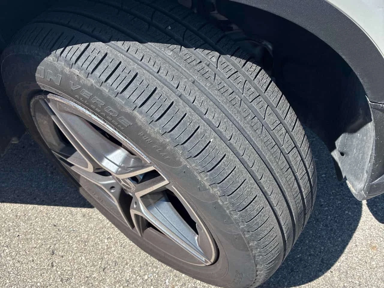 Mercedes-Benz GLC 300 4MATIC* DISTRONIC* 360КАМЕРИ* ПАНОРАМА* , снимка 7 - Автомобили и джипове - 54632261