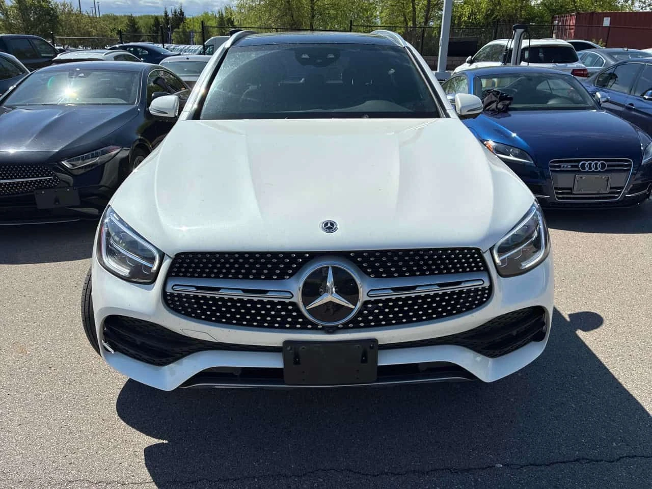 Mercedes-Benz GLC 300 4MATIC* DISTRONIC* 360КАМЕРИ* ПАНОРАМА* , снимка 6 - Автомобили и джипове - 54632261