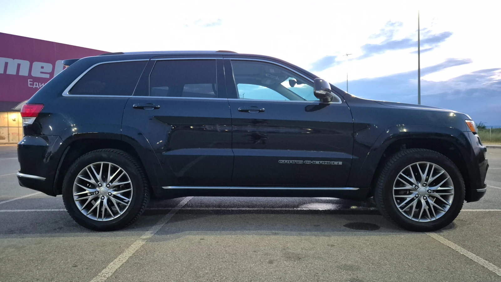 Jeep Grand cherokee SUMMIT, снимка 4 - Автомобили и джипове - 55317236
