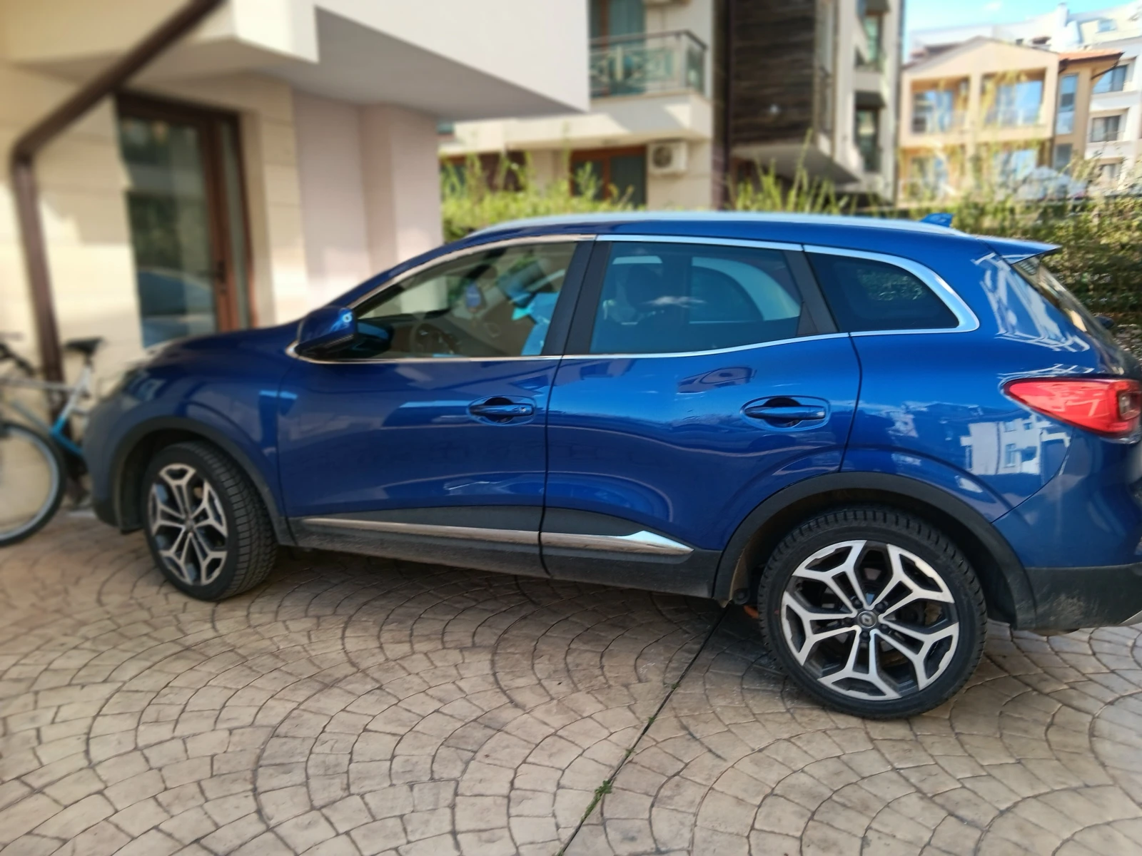 Renault Kadjar, снимка 7 - Автомобили и джипове - 55961273