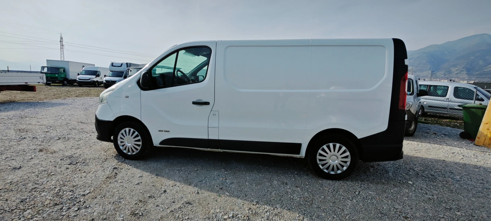 Renault Trafic 120 - изображение 8