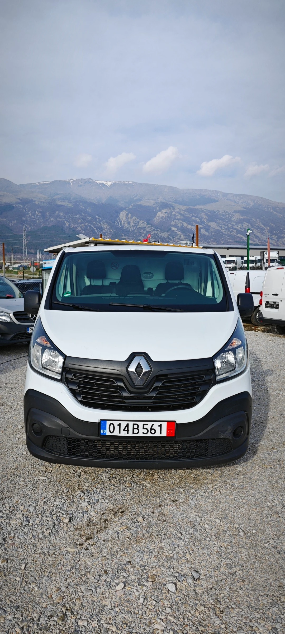 Renault Trafic 120 - изображение 7