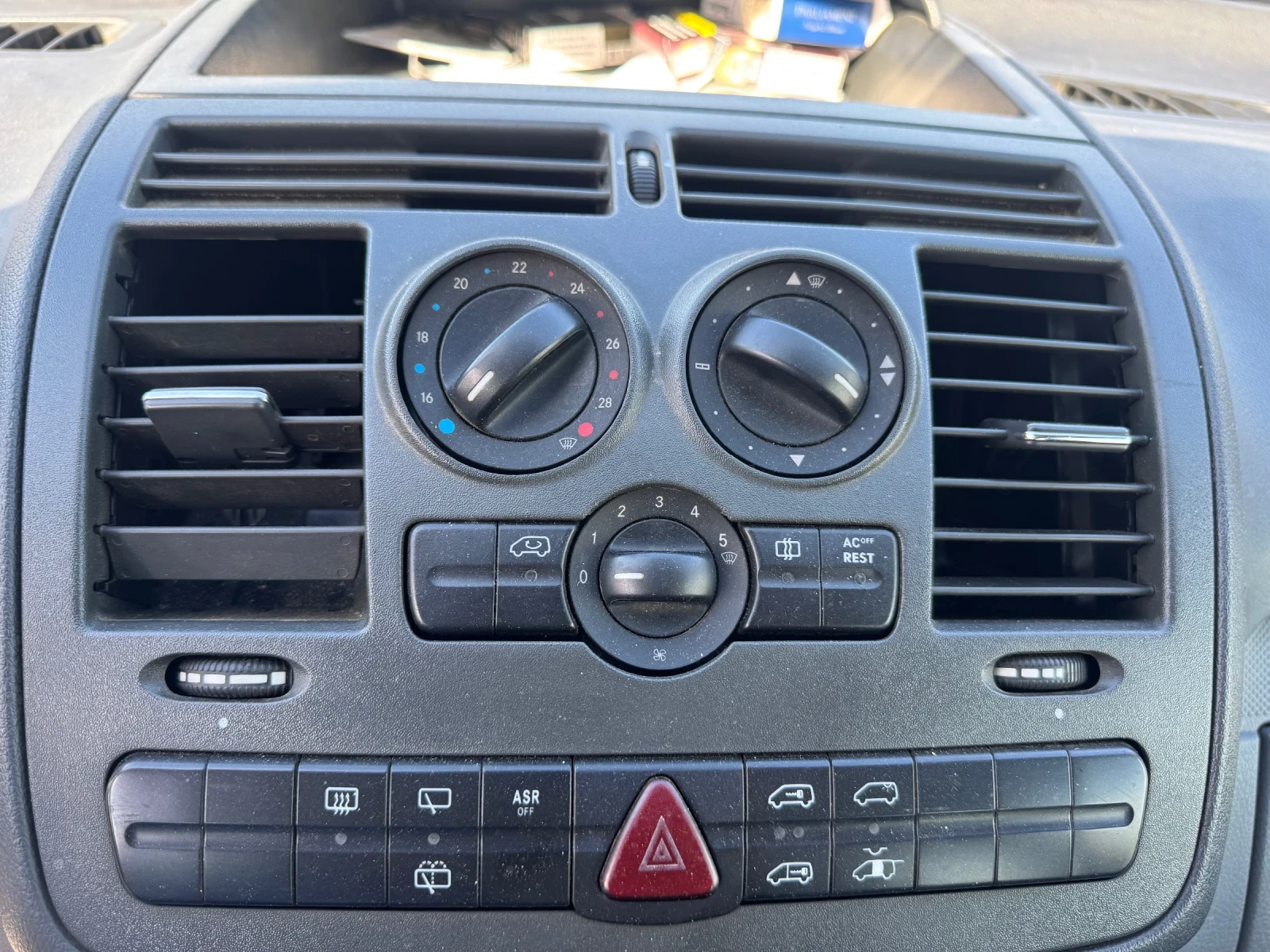 Mercedes-Benz Vito 115CDI KLIMATIK, снимка 12 - Бусове и автобуси - 54720665