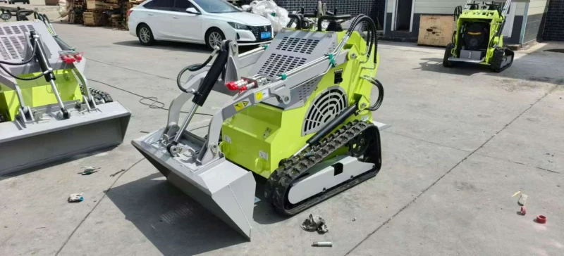 Мини челни товарачи Друга НОВИ МИНИ ЧЕЛНИ ТОВАРАЧИ VSN R800 НАЛИЧНИ, снимка 5 - Индустриална техника - 50719682