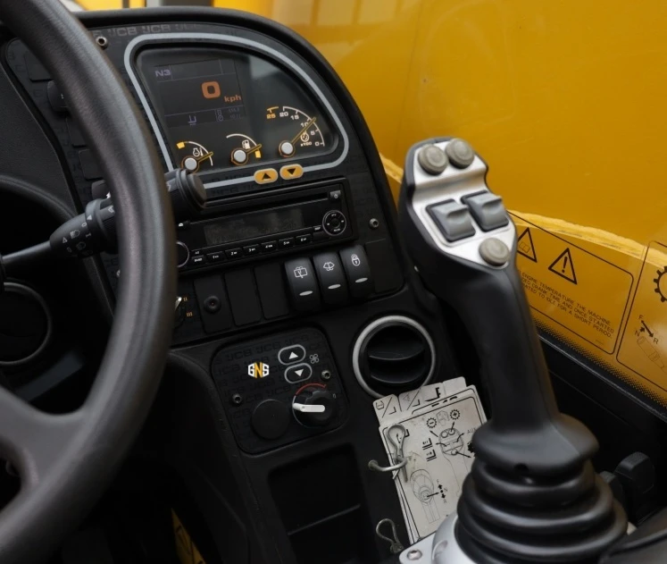 ������������ �������� JCB 540-180 | Mobile.bg � ����������� 12