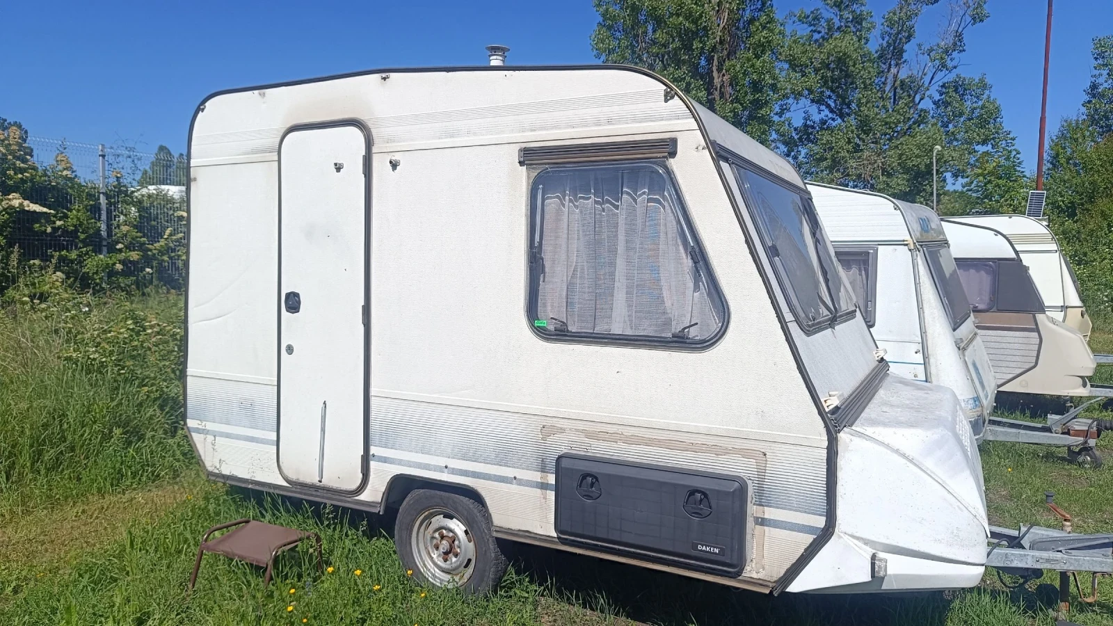 Каравана Adria 350 стационарно 