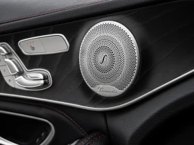 Mercedes-Benz C 300 AMG* C63s Pkg* Carbon* Burmester* Панорама* Face, снимка 12