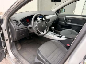 Renault Laguna Комби, снимка 10