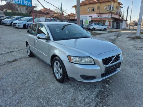     Volvo V50 1.8I 125k.  2009g.