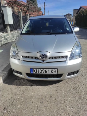 Toyota Corolla verso, снимка 1