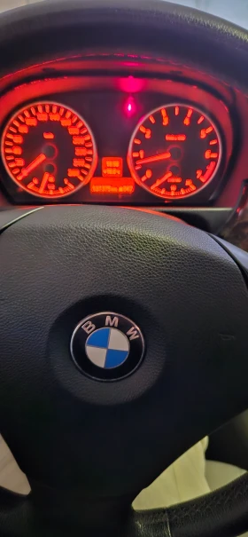 BMW 320, снимка 6