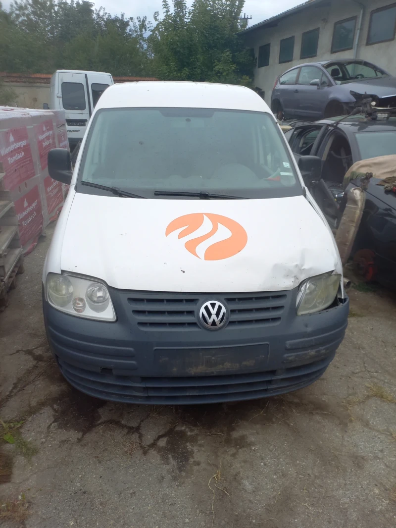 VW Caddy 2.0sdi, снимка 1 - Автомобили и джипове - 47390212