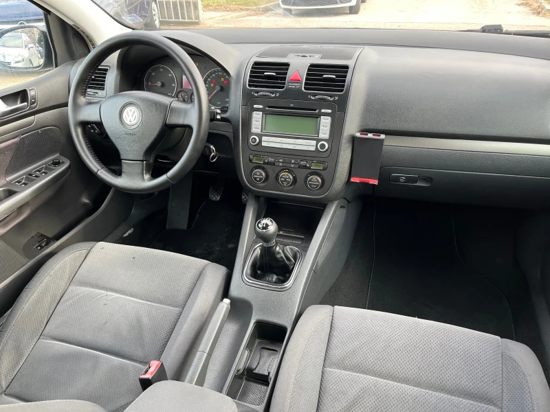 VW Golf 1.9TDI, снимка 11 - Автомобили и джипове - 48678268