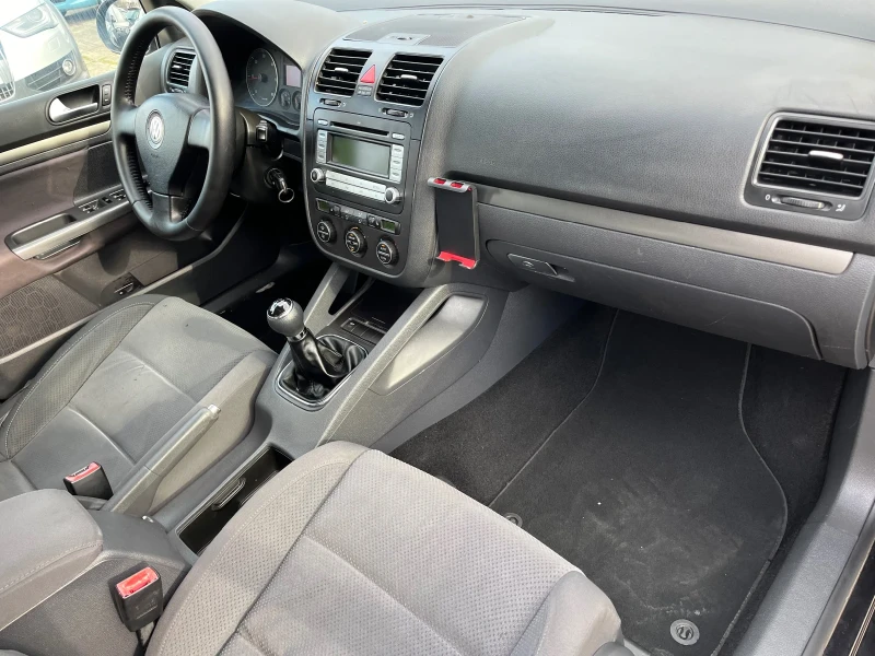 VW Golf 1.9TDI, снимка 12 - Автомобили и джипове - 48678268