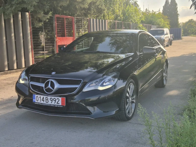 Mercedes-Benz E 220 Facelift AMG PACK, снимка 3 - Автомобили и джипове - 48755829