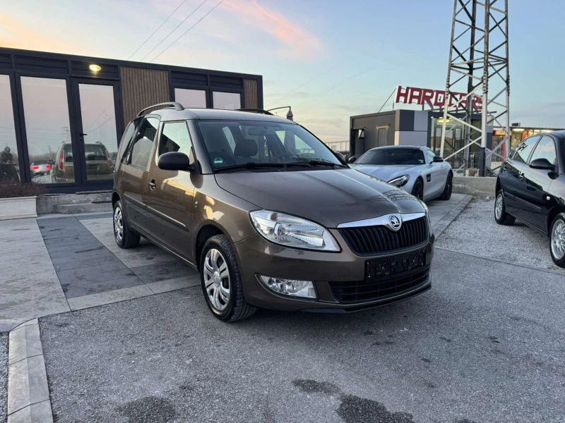 Skoda Roomster 1.2 TSI 86кс, снимка 3 - Автомобили и джипове - 48852811