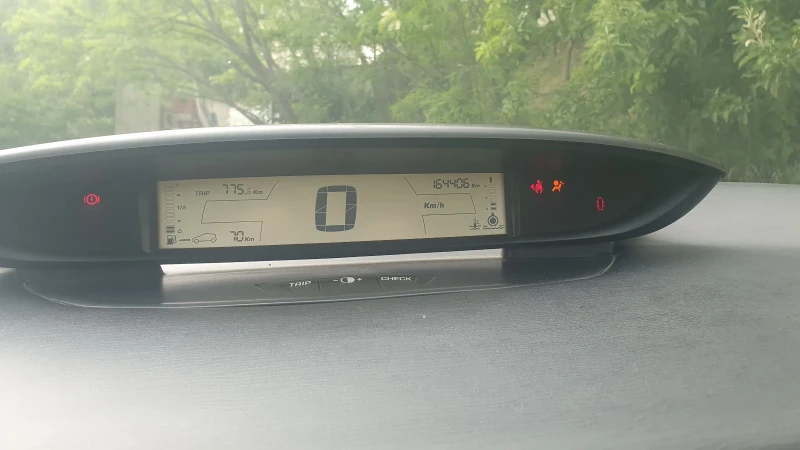 Citroen C4, снимка 9 - Автомобили и джипове - 52534189