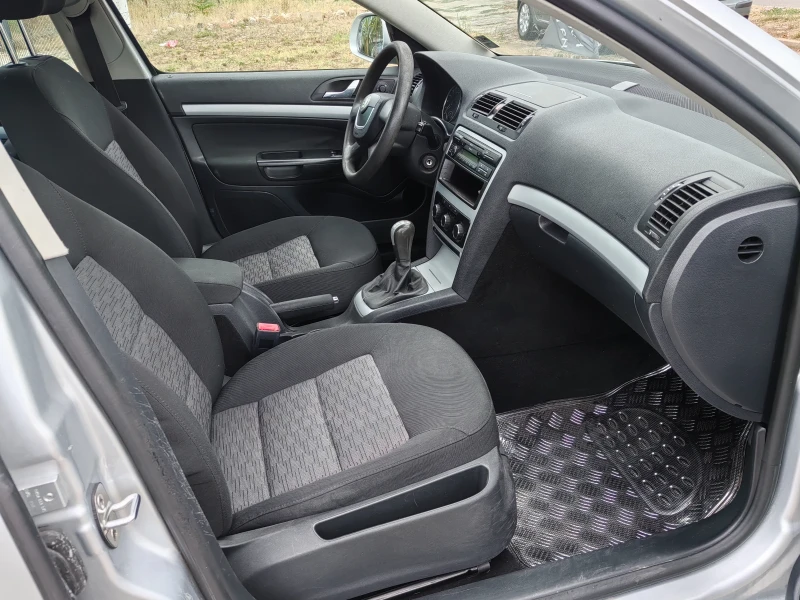 Skoda Octavia 1.9tdi 4x4 105ps, снимка 14 - Автомобили и джипове - 52554151