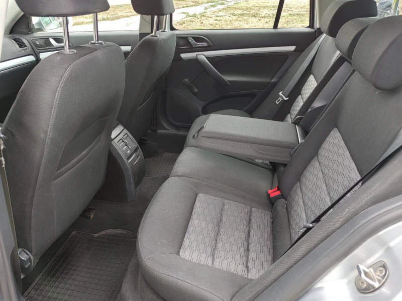 Skoda Octavia 1.9tdi 4x4 105ps, снимка 10 - Автомобили и джипове - 52554151