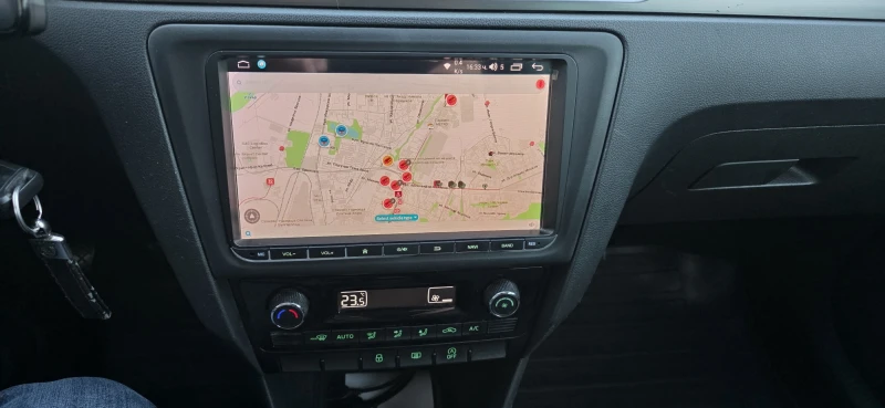 Skoda Rapid, снимка 8 - Автомобили и джипове - 52751440