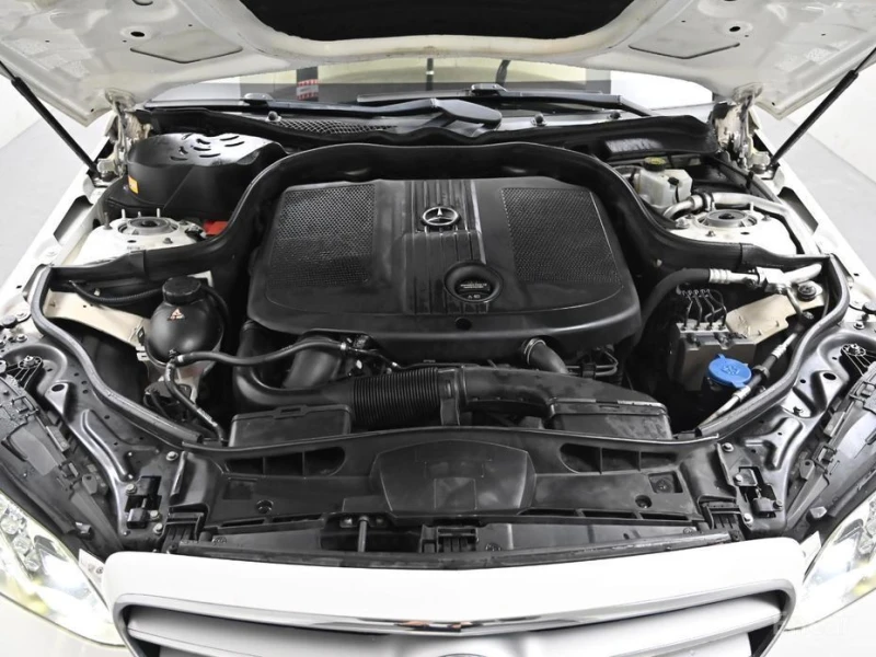 Mercedes-Benz E 250, снимка 6 - Автомобили и джипове - 53020124