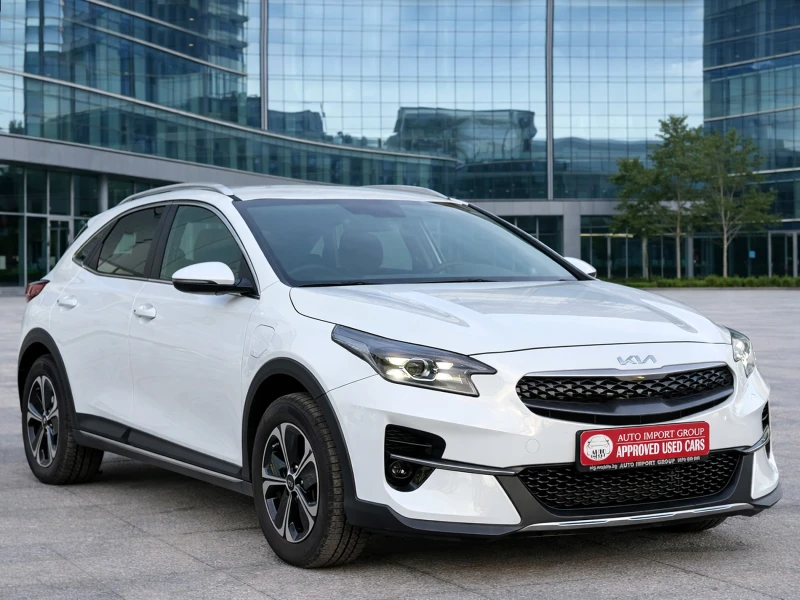 Kia XCeed 1.6 GDI Plug-in Hybrid, снимка 3 - Автомобили и джипове - 53373404