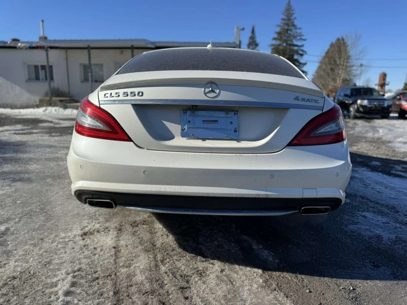 Mercedes-Benz CLS 550 amg* 4MATIC* Memory* Подгрев* Keyless* Pano* Navi, снимка 7 - Автомобили и джипове - 53435341