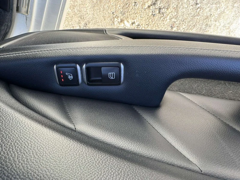 Mercedes-Benz CLS 550 amg* 4MATIC* Memory* Подгрев* Keyless* Pano* Navi, снимка 13 - Автомобили и джипове - 53435341