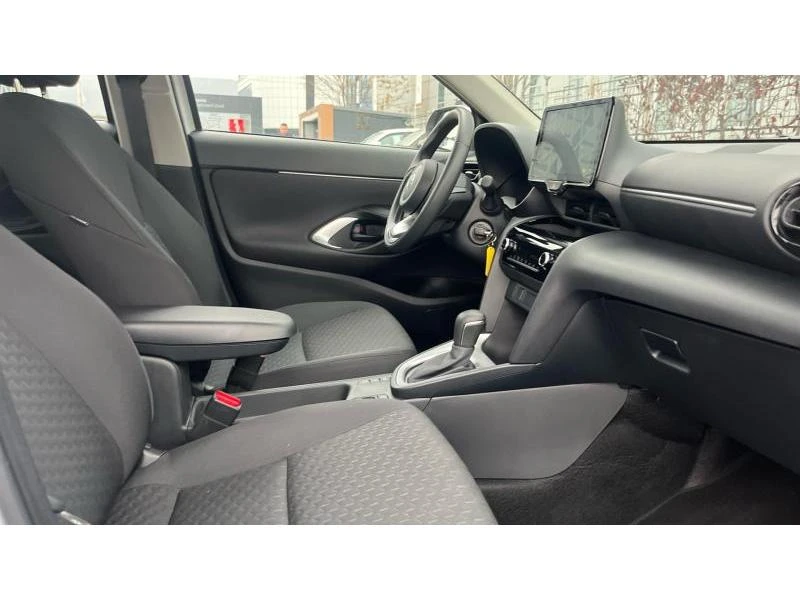 Toyota Yaris Cross 1.5 HSD Comfort - изображение 6
